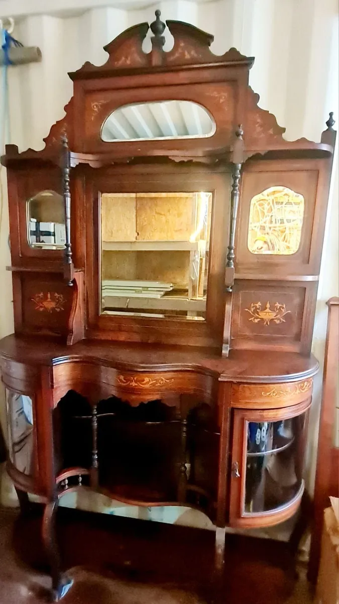 Antique sideboard / dresser - Image 4