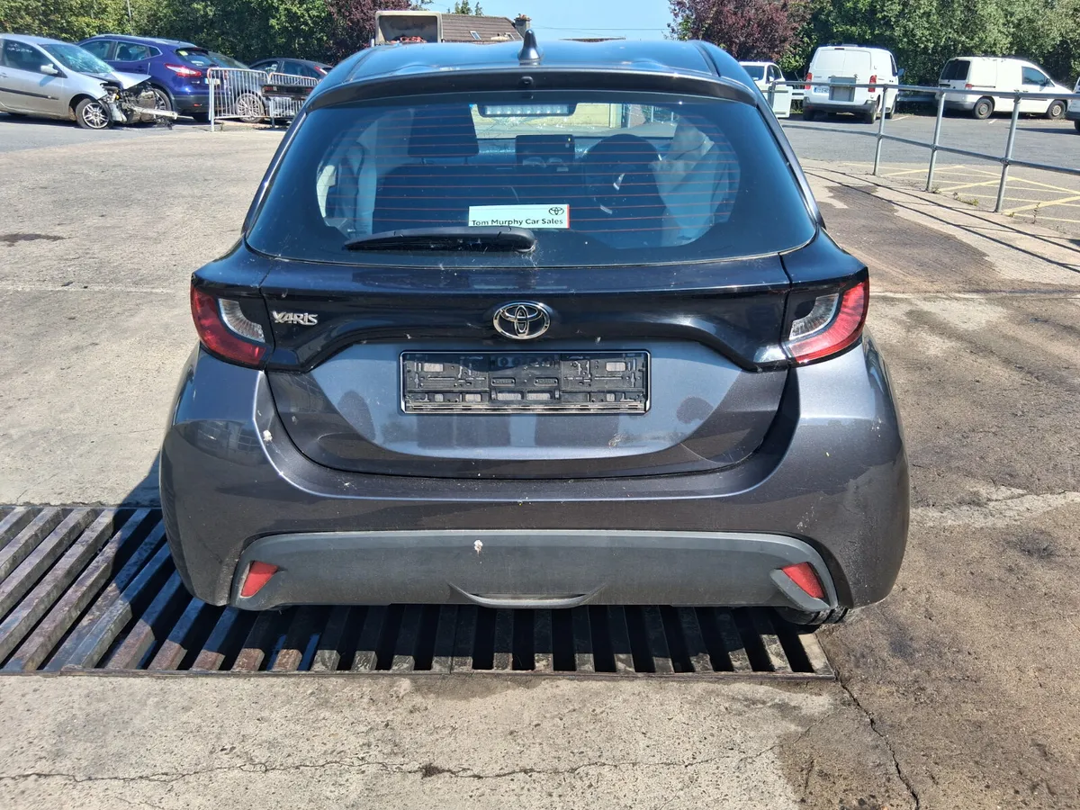 2024 TOYOTA YARIS  1.5 LUNA (for parts only) - Image 3