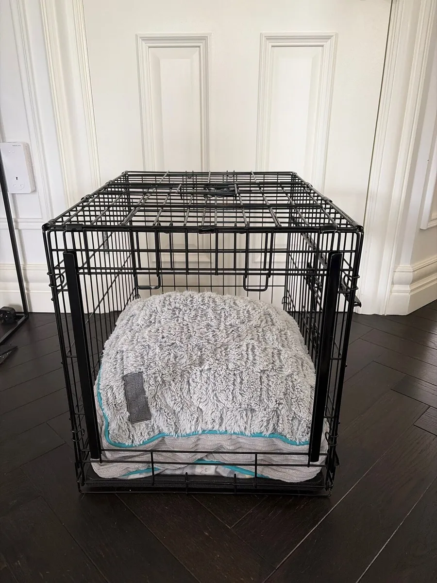 Dog Crate with cushion - Image 1