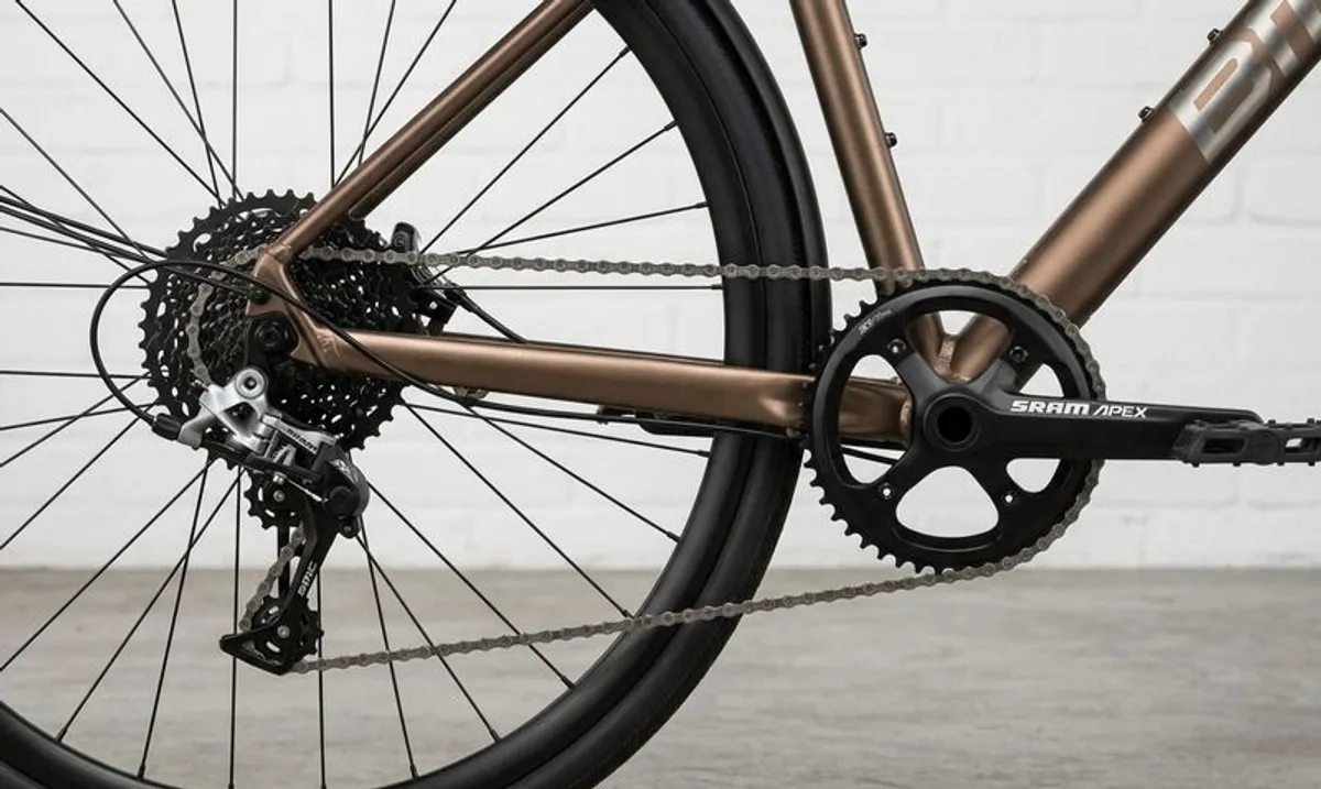 Premium BMC Alpenchallenge Two (11-Speed) + ABUS Granit XPlus Lock - Image 2
