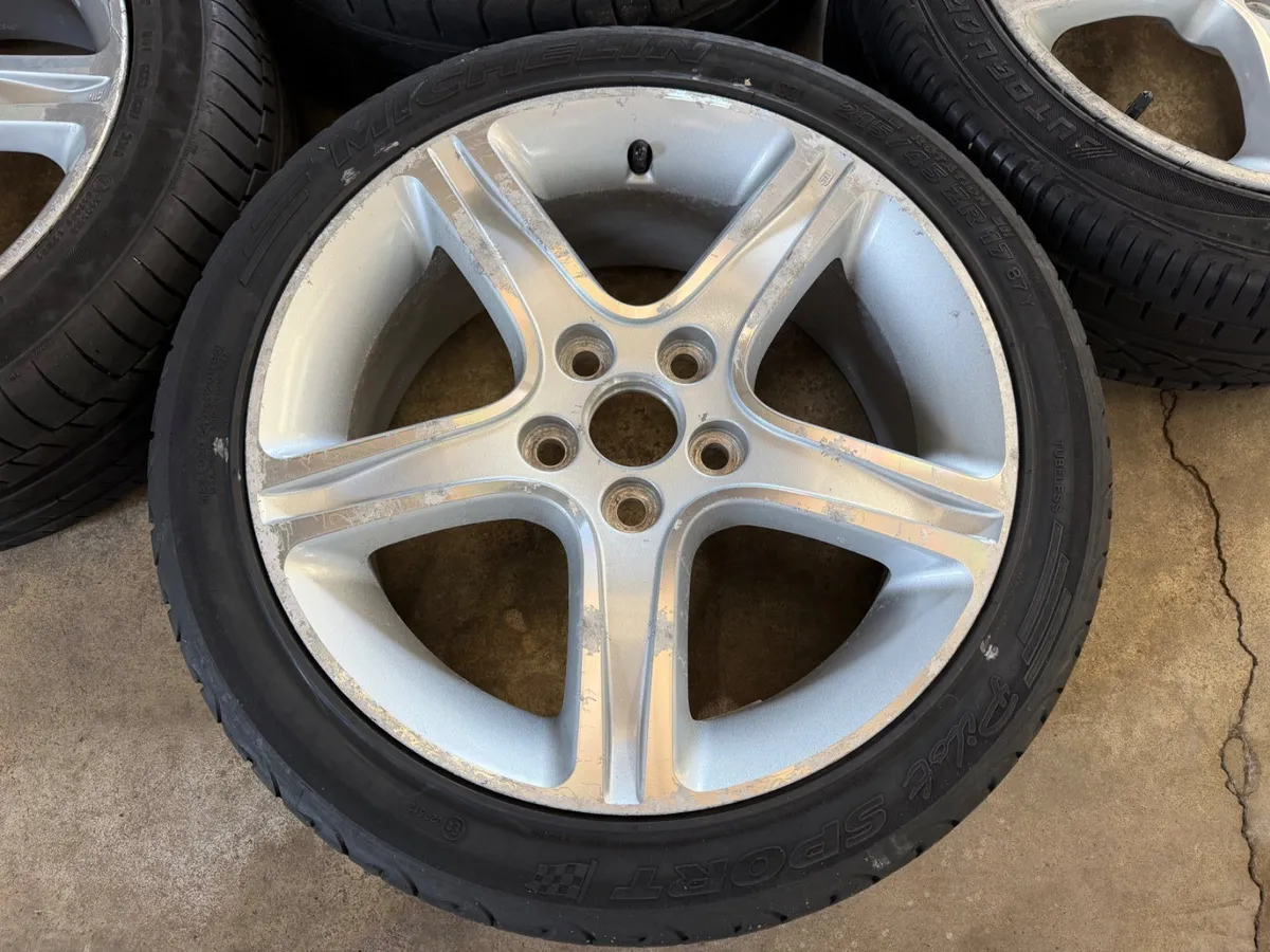 LEXUS IS200 SPORT ALLOYS - Image 4