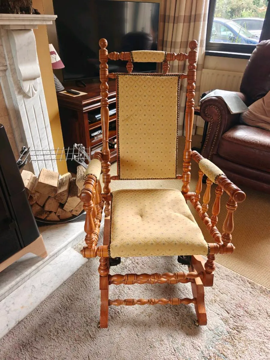 Rocking Chair - Image 3
