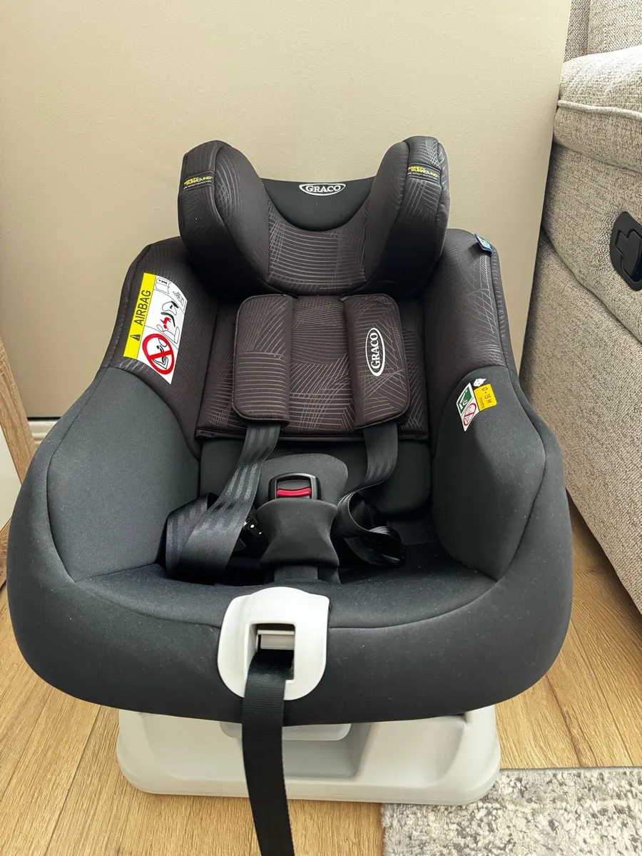 Baby car seat - Image 2