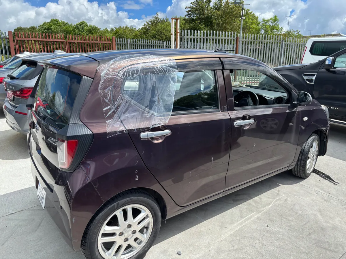 17 Mira 650ccPetrol Auto NCT+Tax 3/27 62km Drives - Image 3
