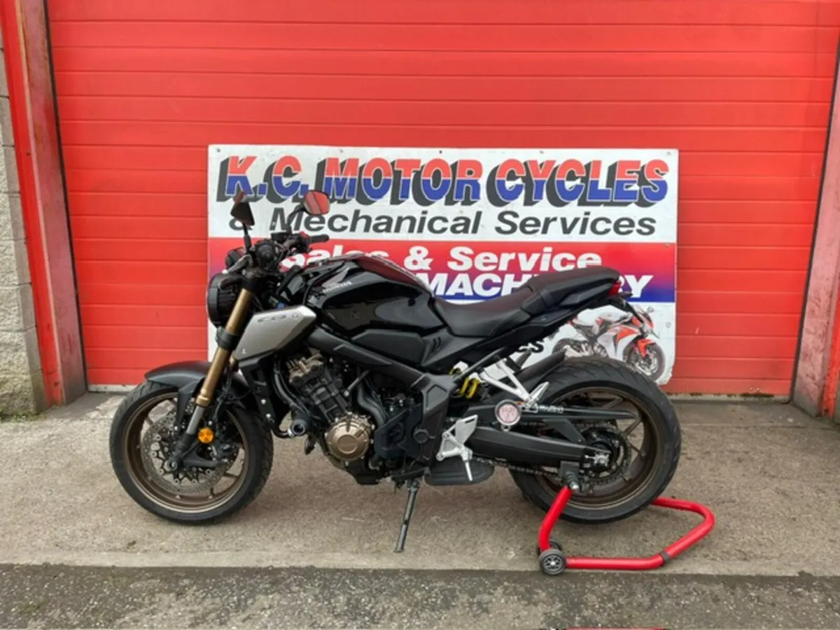 Honda CB650R - Image 4