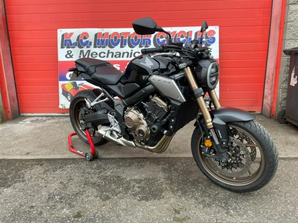 Honda CB650R - Image 1