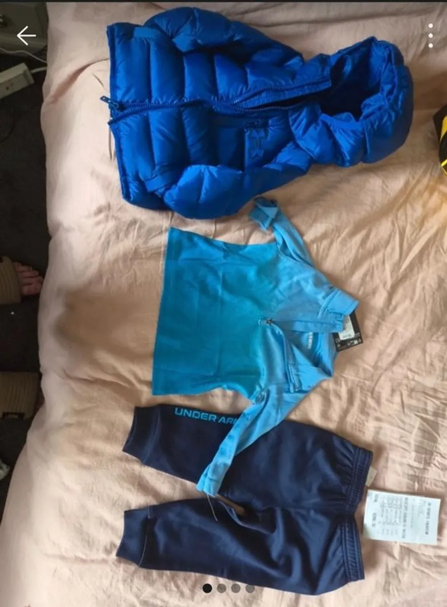 6/9 month Under Armour - Image 1
