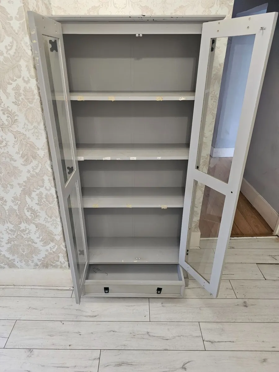 Display cabinet, dresser, chair - Image 4
