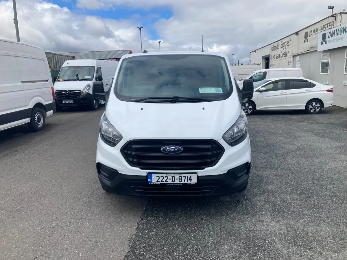 Ford Transit Custom 2022 - Image 2
