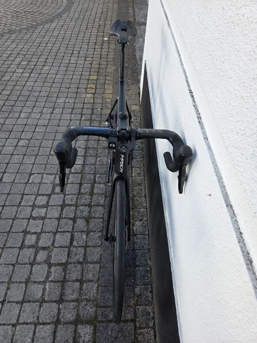 Thompson Aero road bike - Image 4