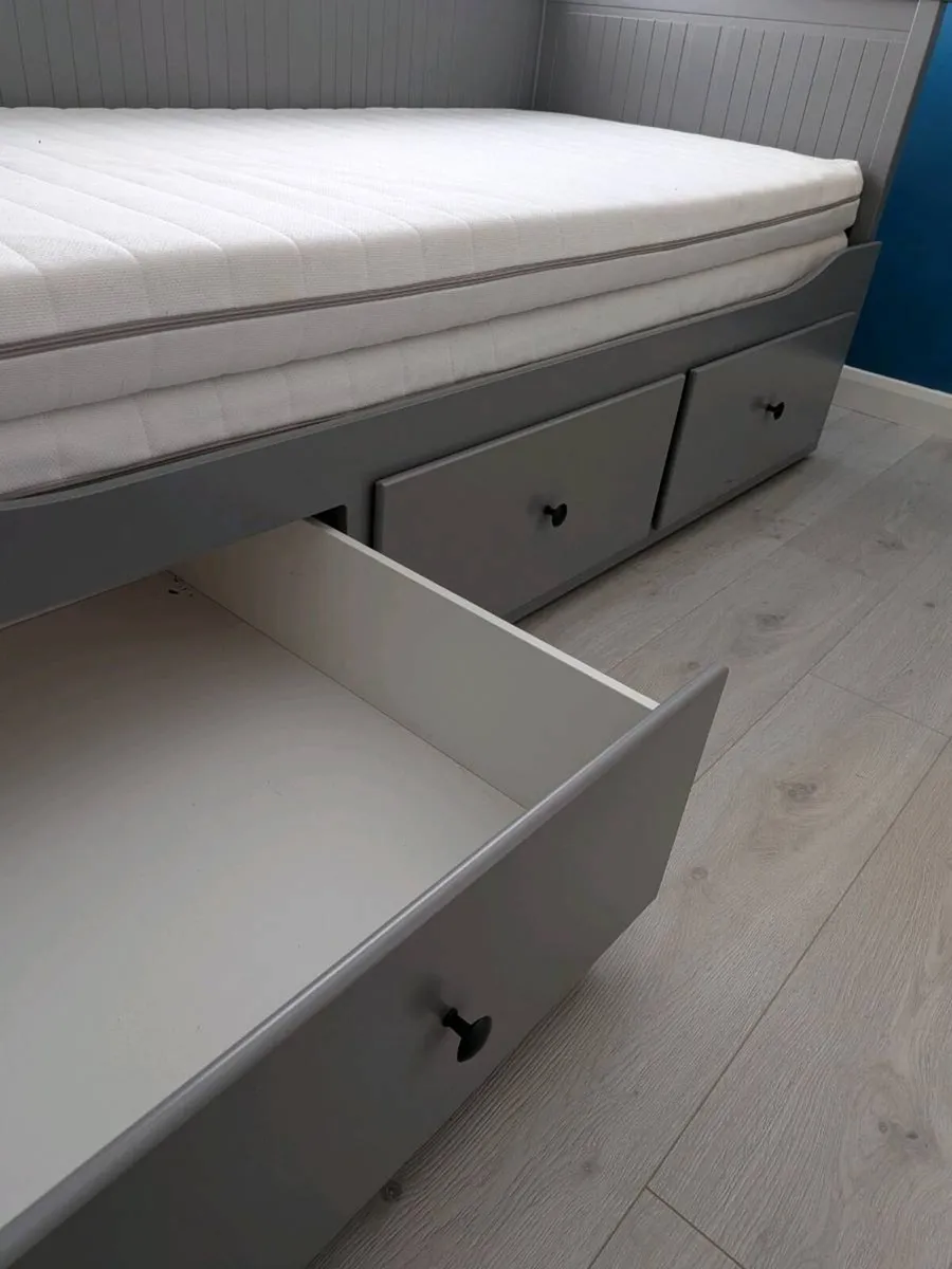 Ikea Hemnes day bed - Image 2