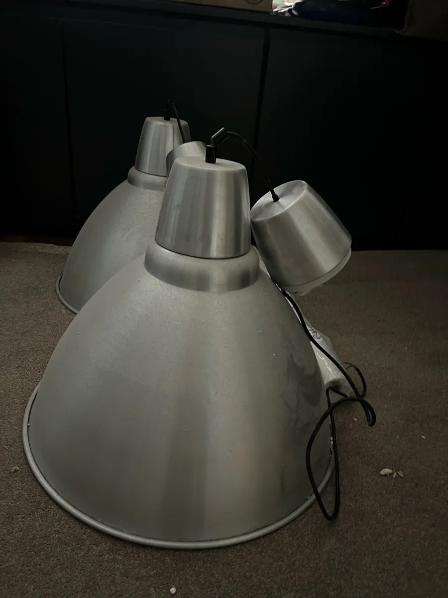 Light fittings