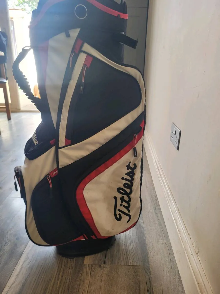 Titleist golf bag - Image 3