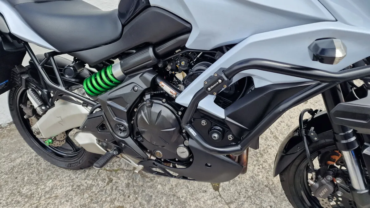 Versys 650 GT @ Doyles Athlone - Image 3