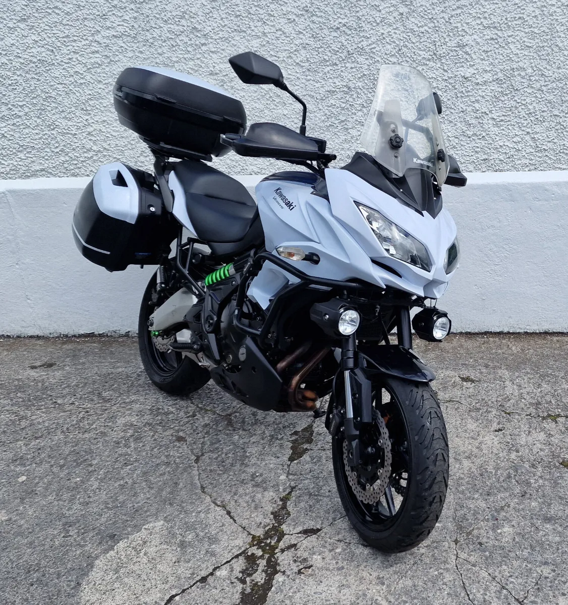 Versys 650 GT @ Doyles Athlone - Image 2