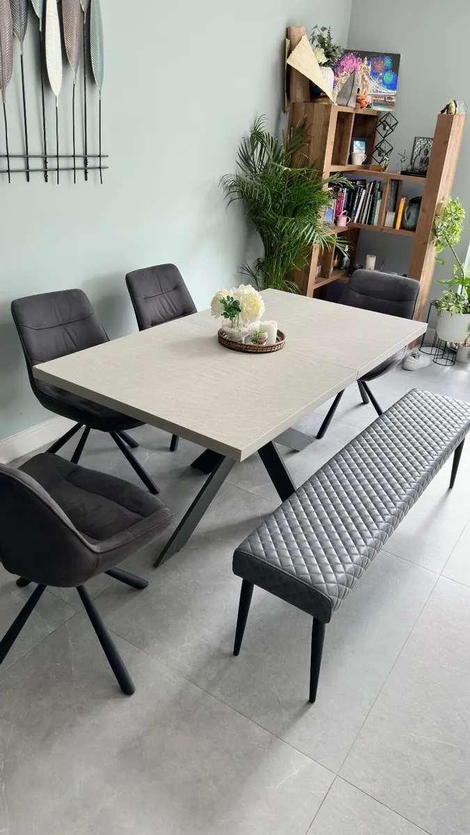 Dining Table - Image 3