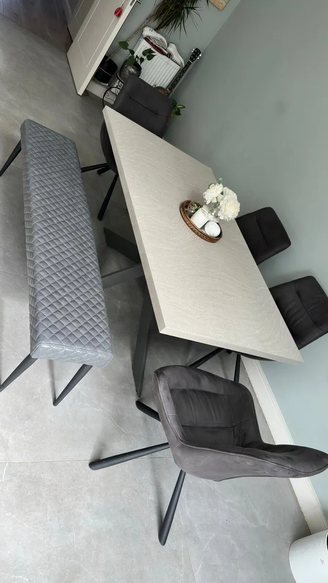 Dining Table - Image 2
