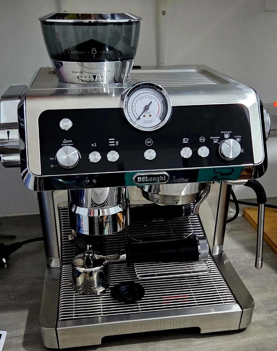 Coffee machine - Delonghi EC9355M - Image 1