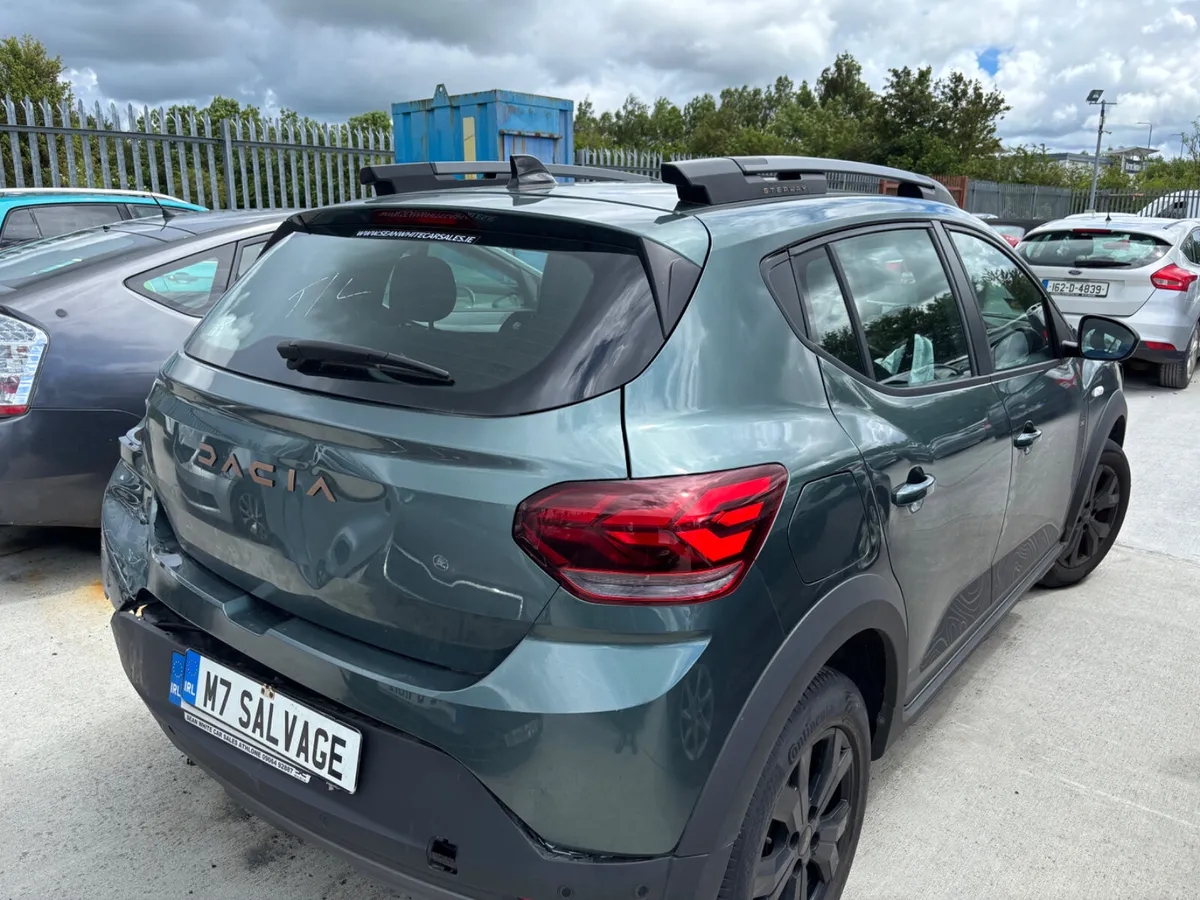 25 Sandero Stepway 1.0 Petrol 20km - Image 3