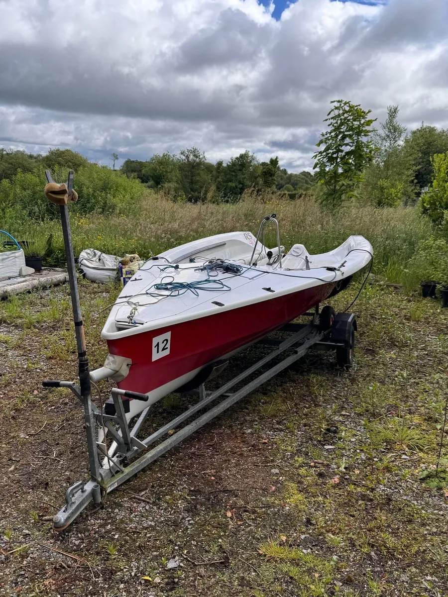 RS400 Sailing Dinghy with Launching Trolley - Image 1