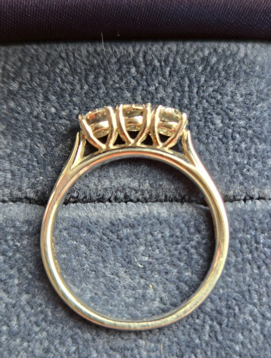 Armin Lowe Engagement Ring - Image 4