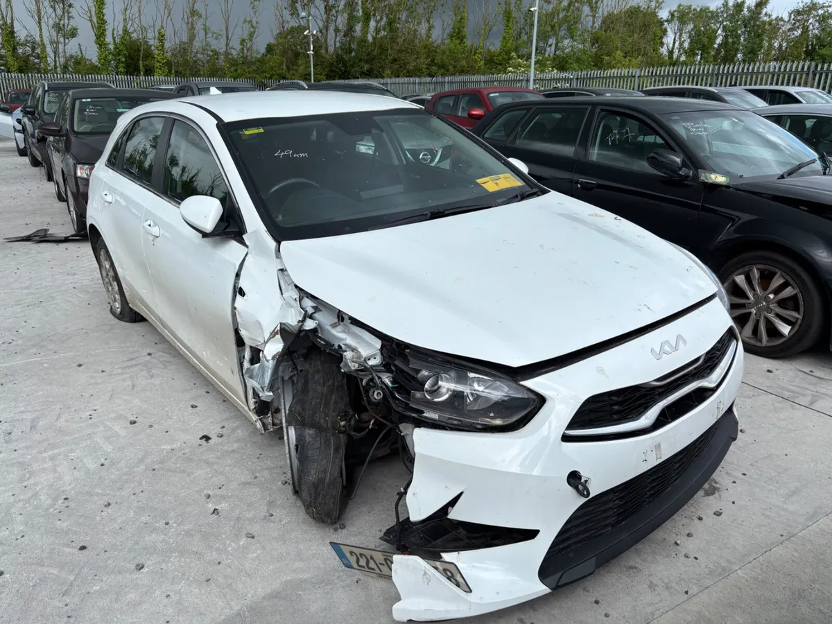 22 KIA Ceed Car 1.6 Diesel 50km Starting - Image 2