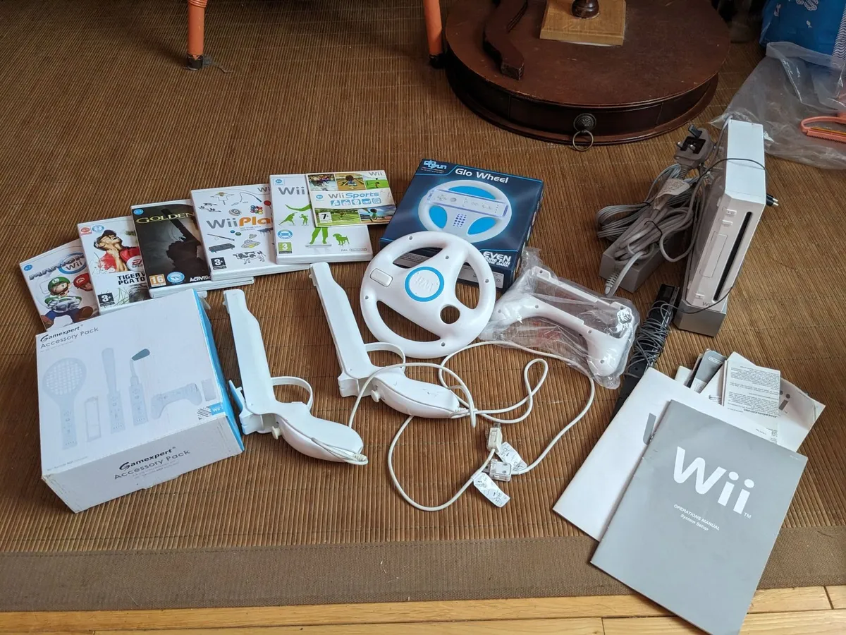 Wii Fit Plus - Image 2