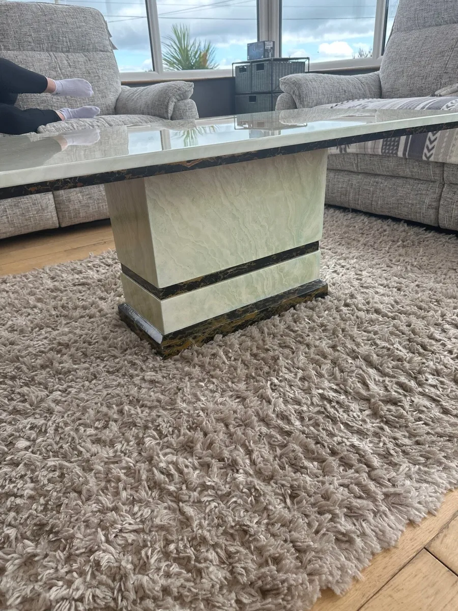 Marble coffee table - Image 2