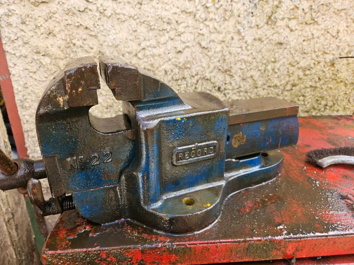No 22 Engineering quick release vice - Image 1
