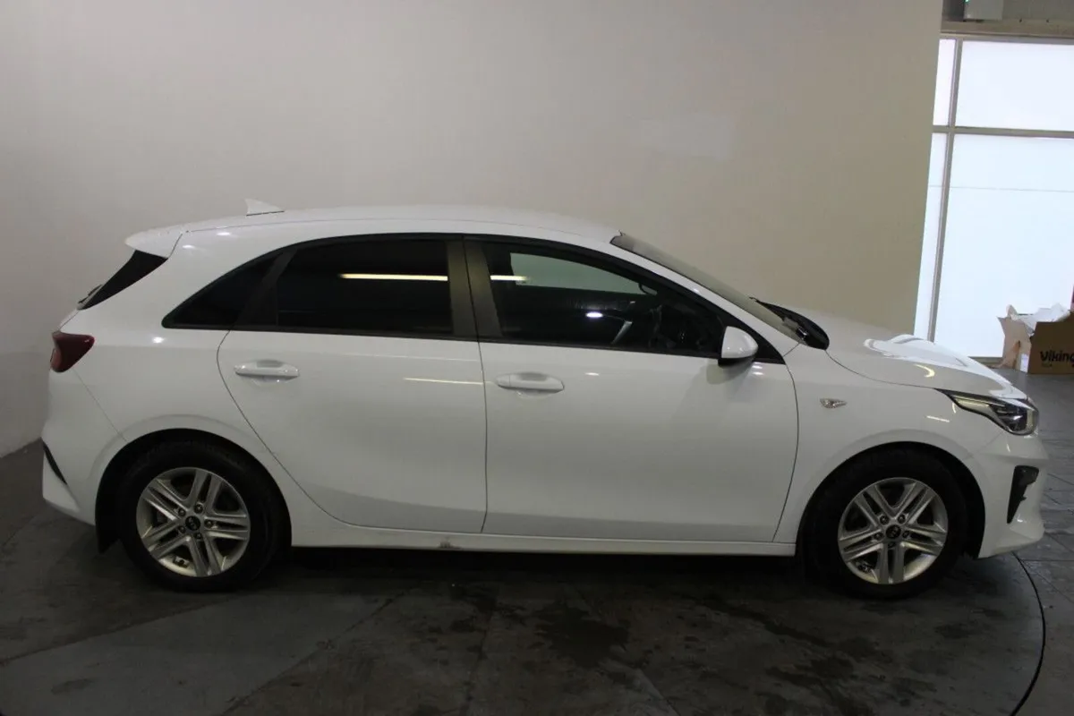 Kia Ceed CEED K2 COMMERCIAL 5DR - VAT INVOCIE - AL - Image 3