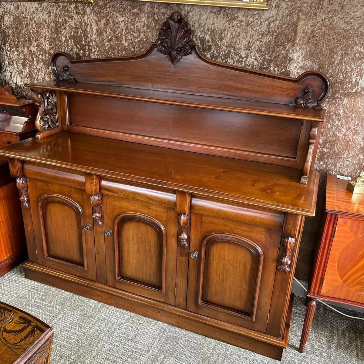 Mahogany 3 door chiffonier. - Image 1