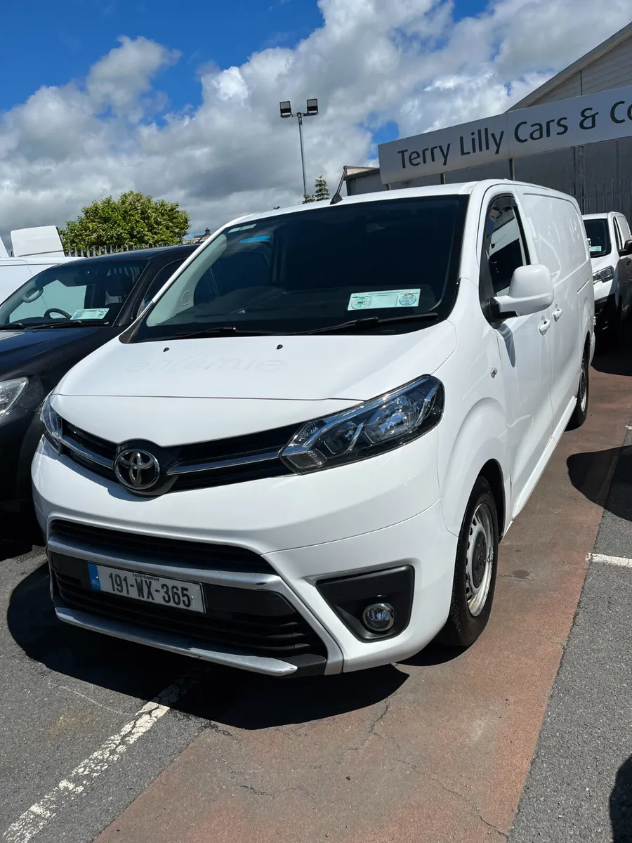 Toyota Proace  LWB 2019 - Image 2