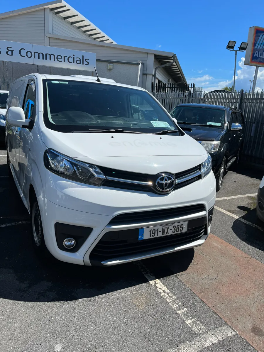 Toyota Proace  LWB 2019 - Image 1