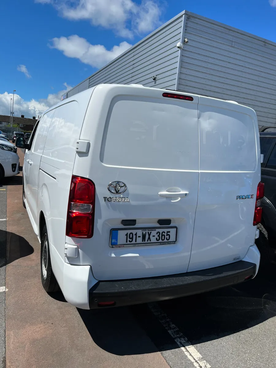 Toyota Proace  LWB 2019 - Image 3