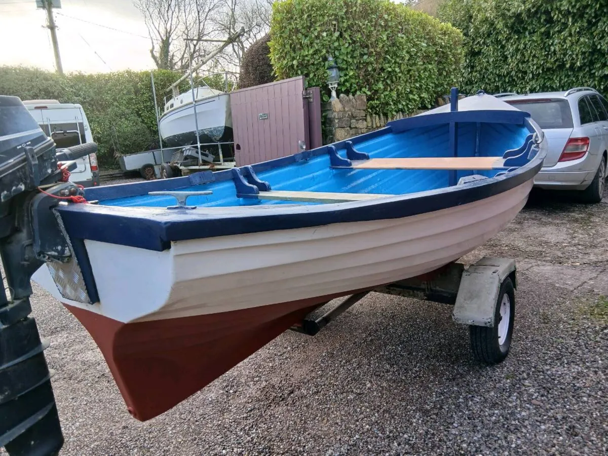 Fishing boat for sale - Image 3