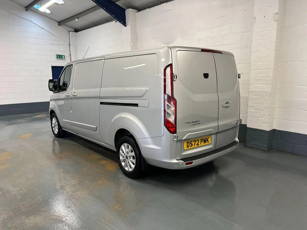2022 Ford Transit Custom Panel Van - Image 4