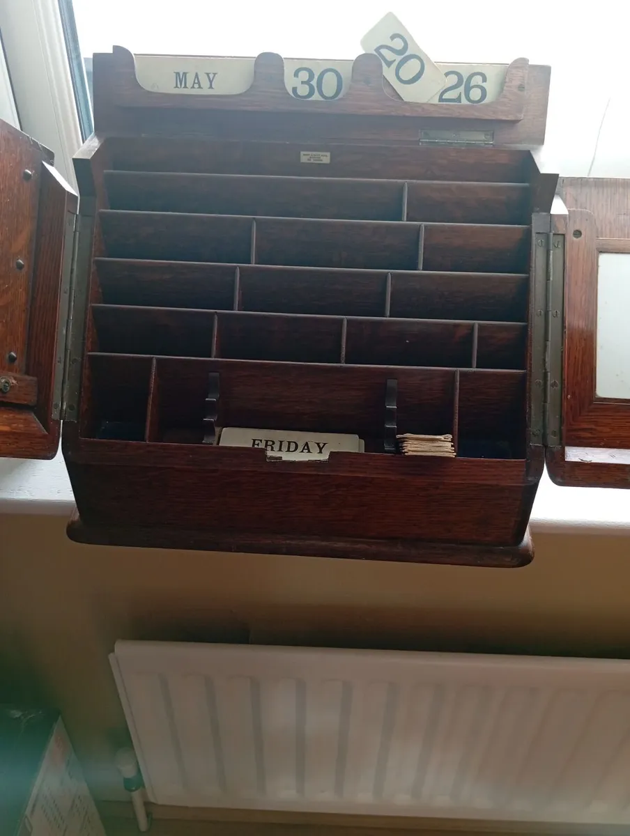 Military memorabilia - Image 1