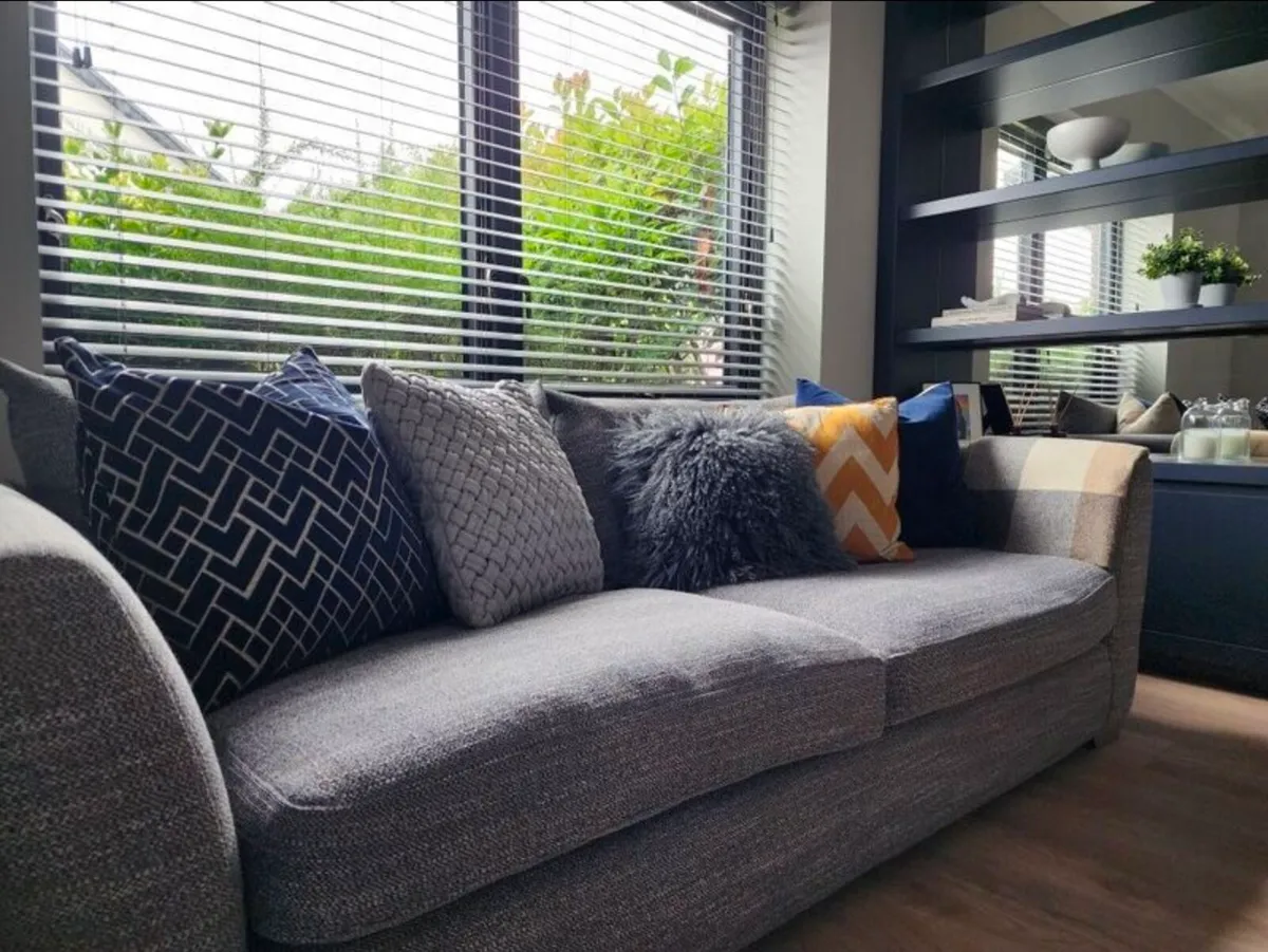 3 Seater Couch - Image 1