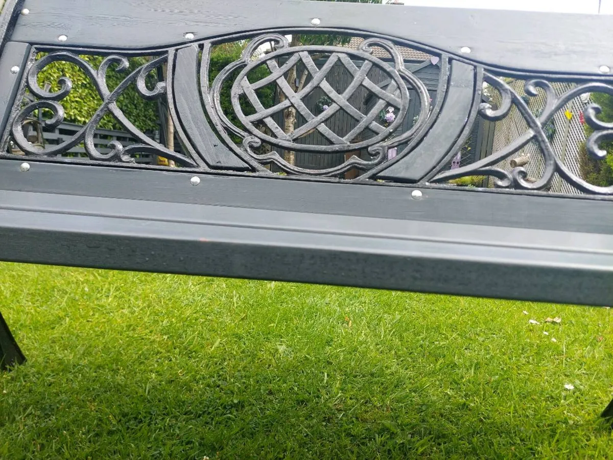 Garden bench - Image 3