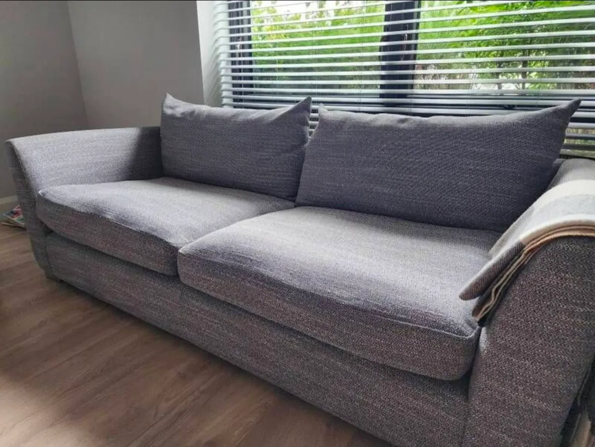 3 Seater Couch - Image 3