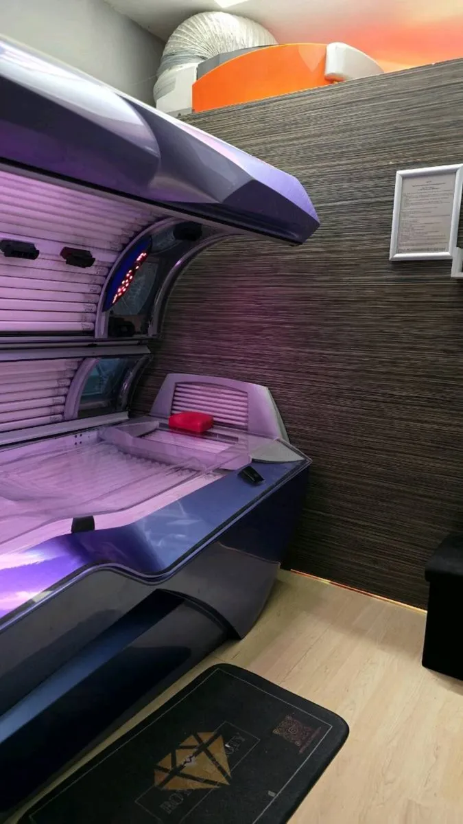 Beauty &sunbed salon for sale - Image 3