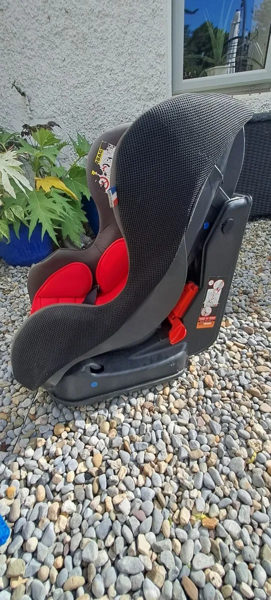 Car seat - Image 2