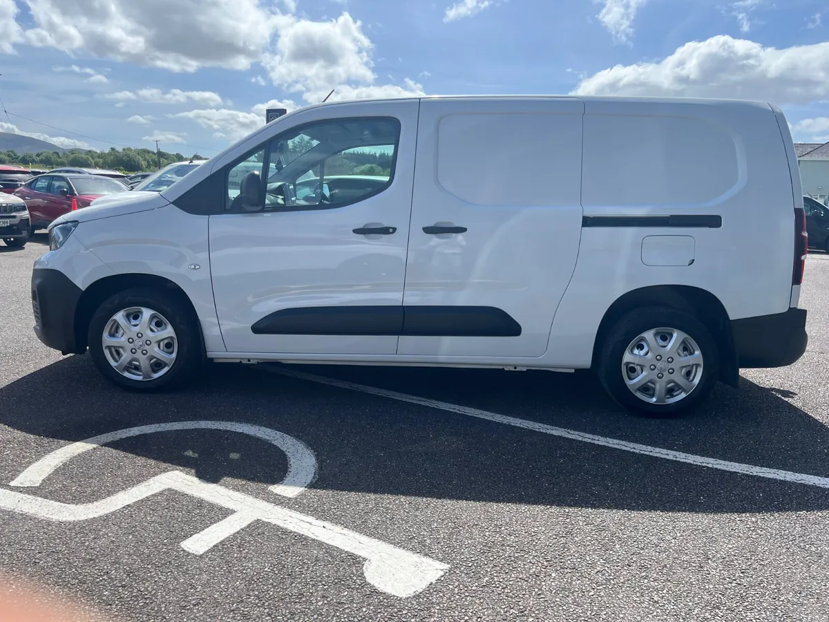 Peugeot Partner 2023 - Image 3