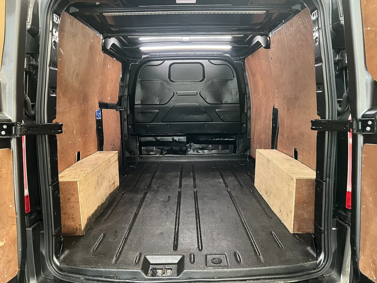 2022 Ford Transit Custom Panel Van - Image 2