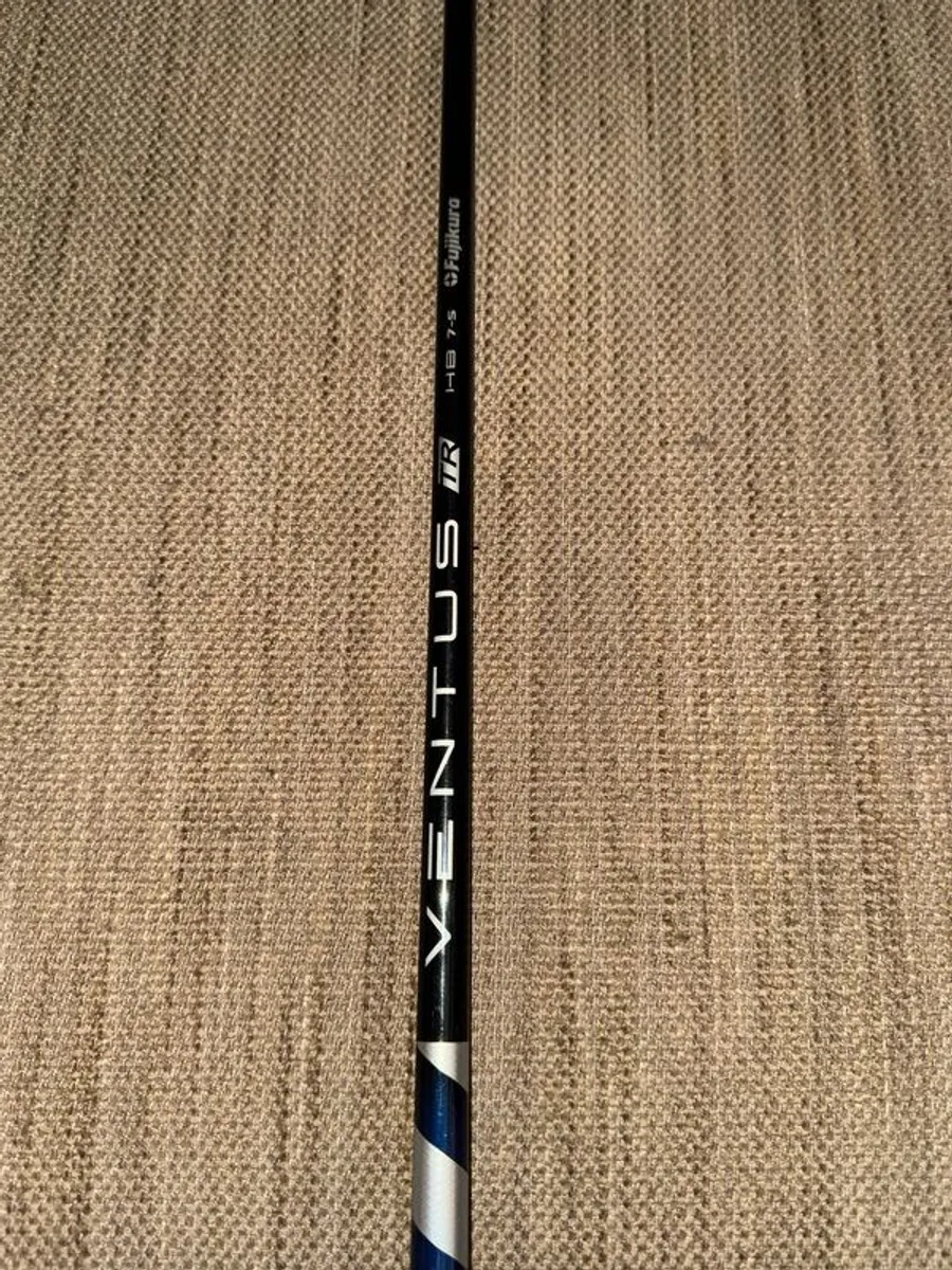 Taylormade Qi10 3 hybrid - Image 3