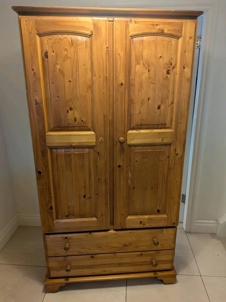 Wardrobe & large chest of drawers - Image 2