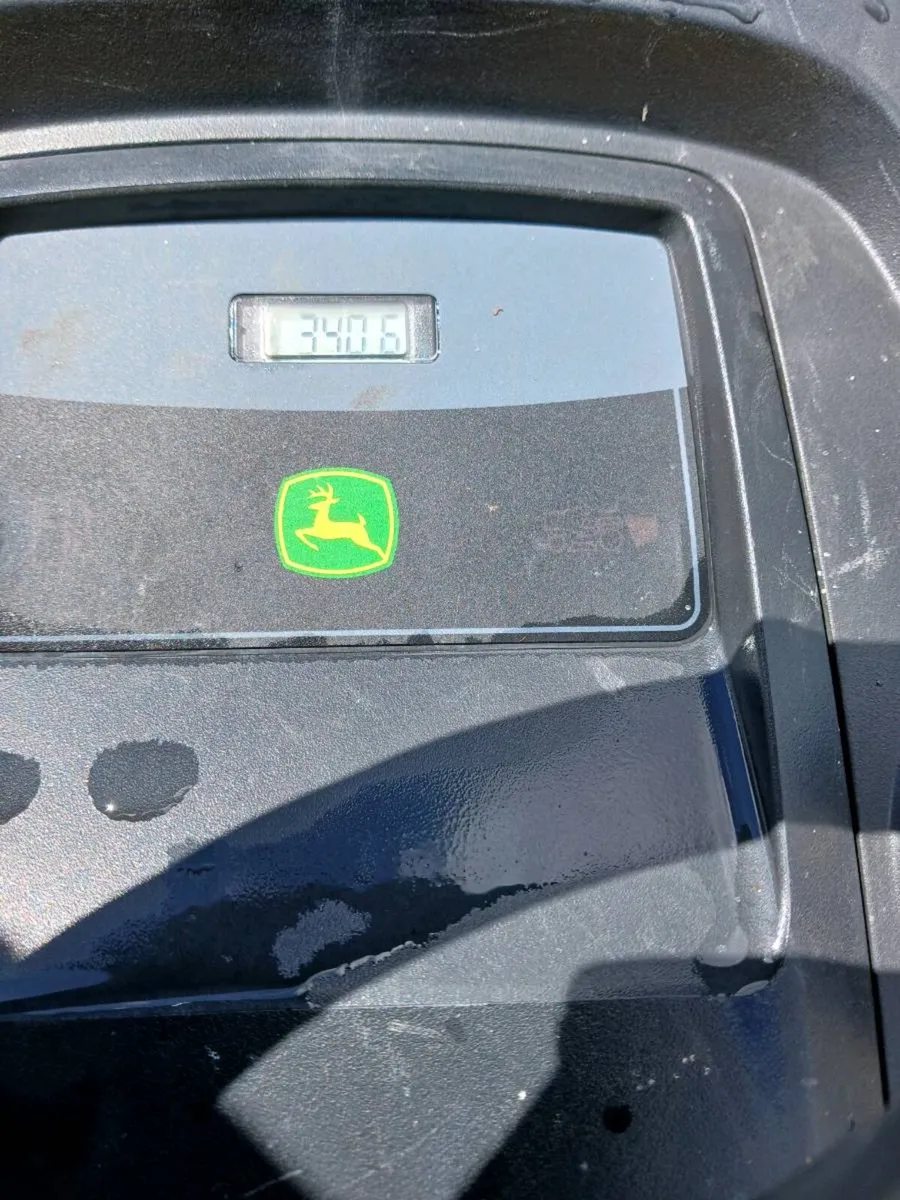 Ride on Mower - Image 2