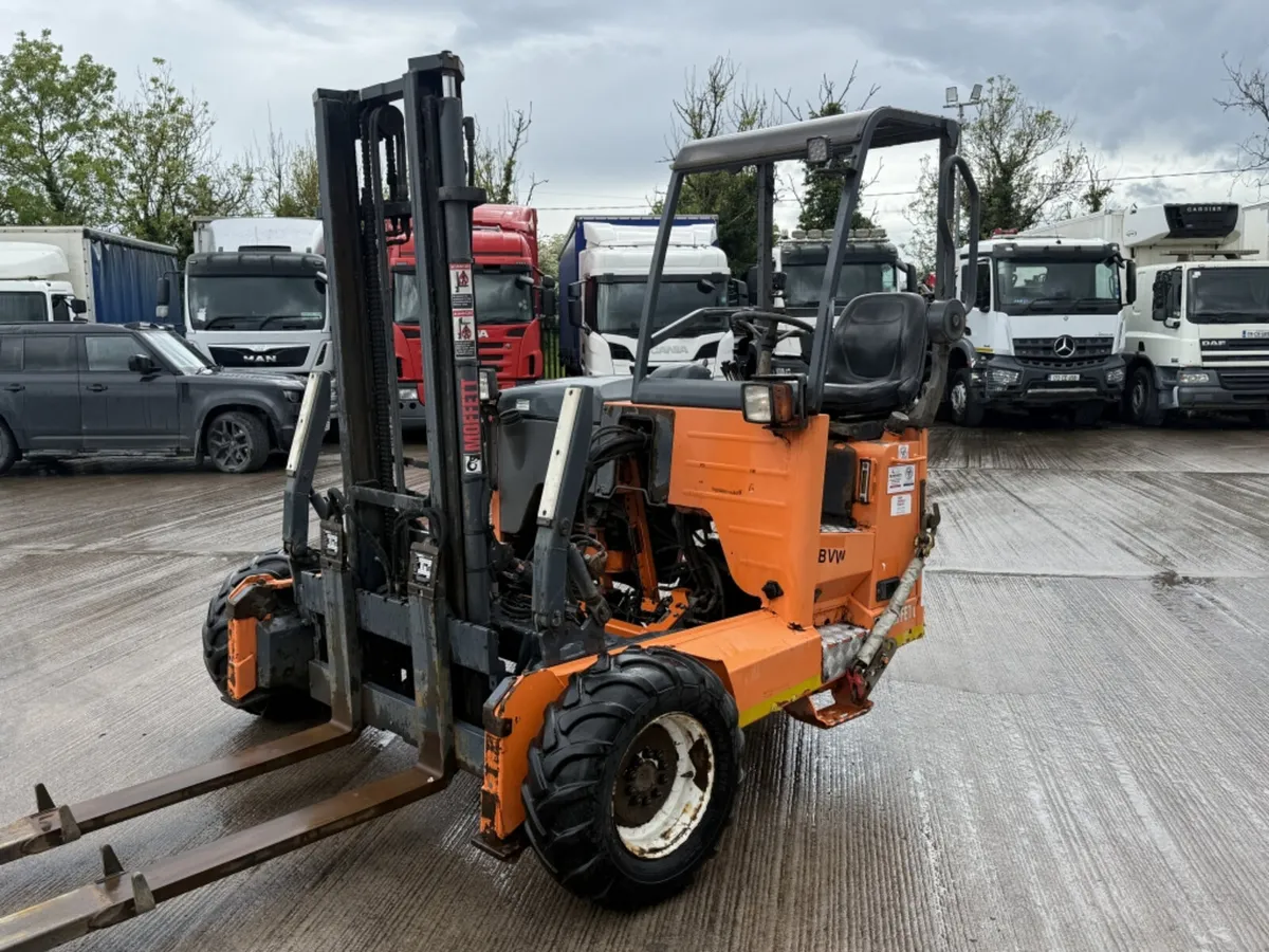 2016 MOFFETT M5 FORKLIFT - Image 4