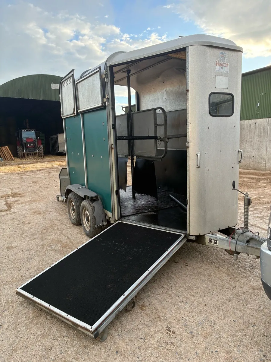 Ivor Williams horse box 505 - Image 3