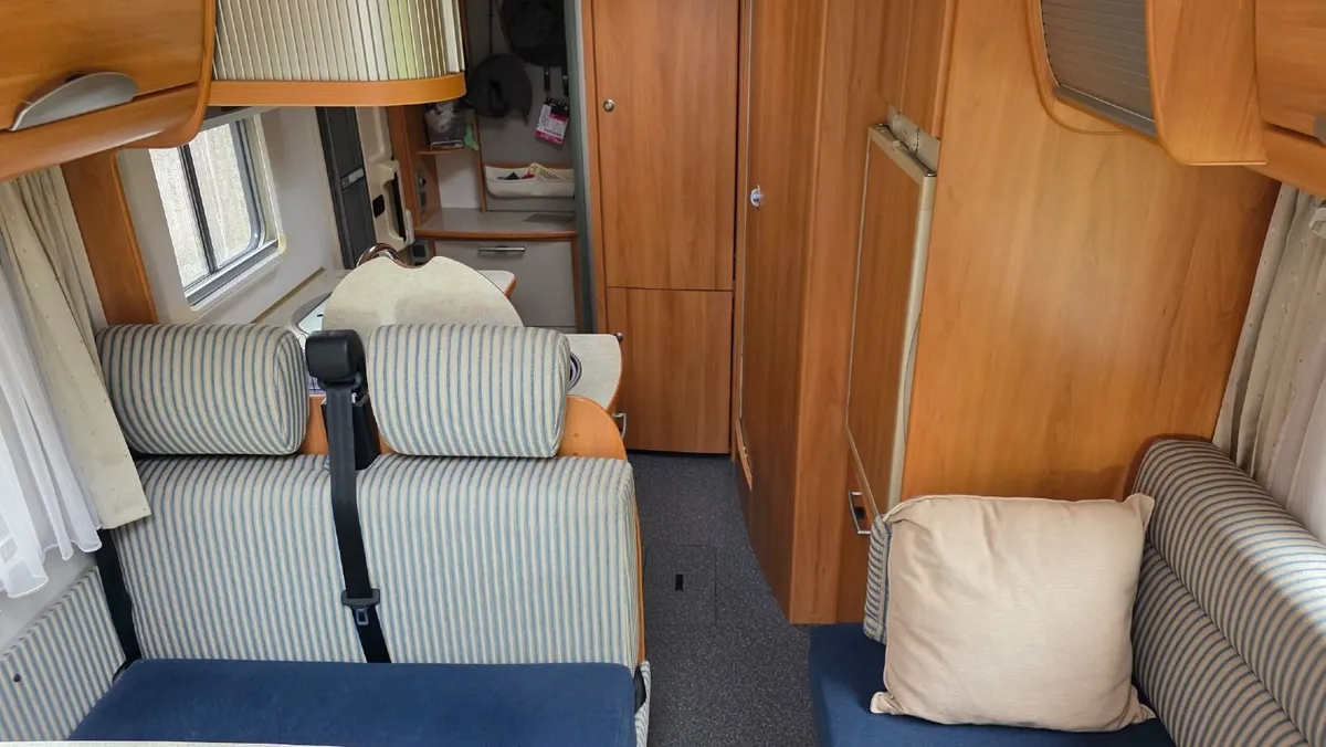 Camper - Image 4